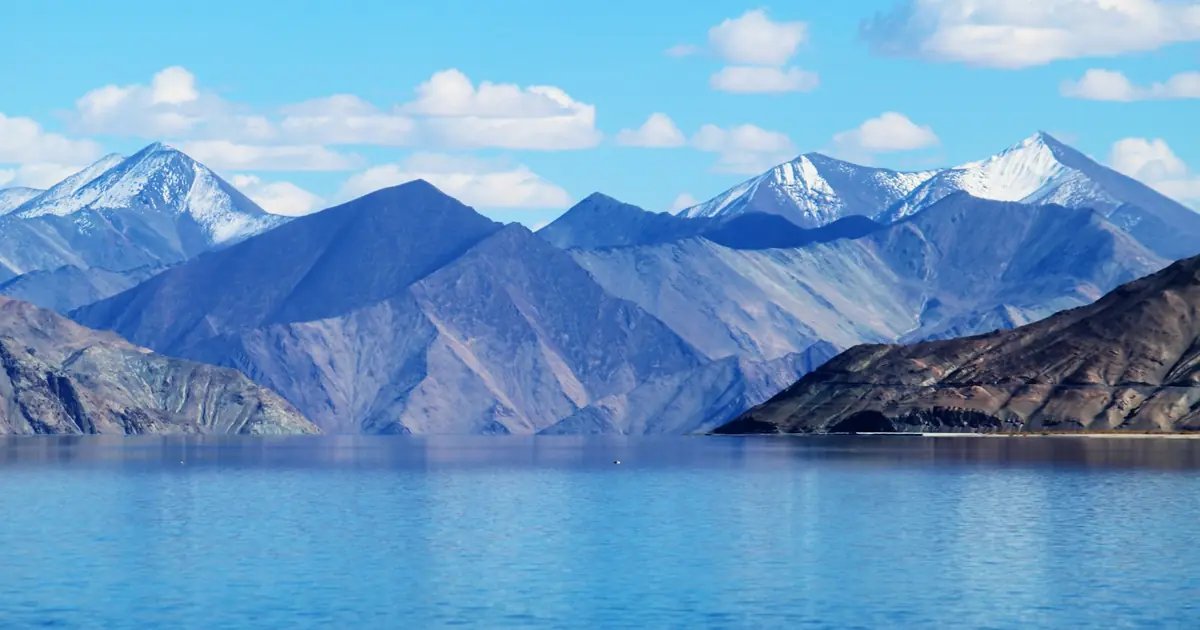 What Pangong Looks Like at Four in the Morning