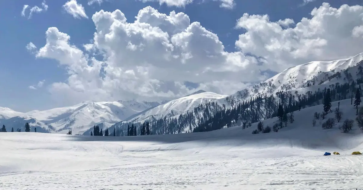 Gulmarg in Winter: A Couples Trip to the Snow