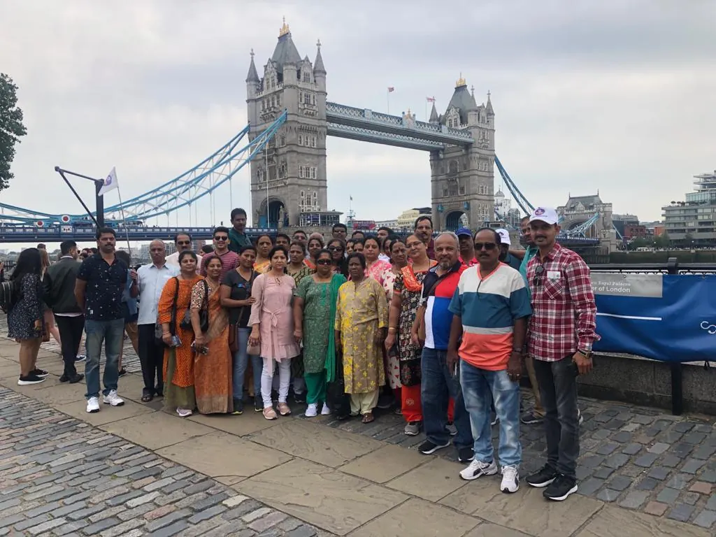 Oyster Holidays group at Tower Bridge, London