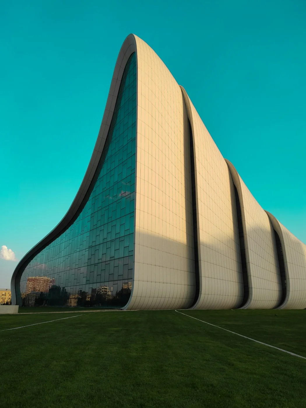 The curved architecture of the Heydar Aliyev Center, Baku