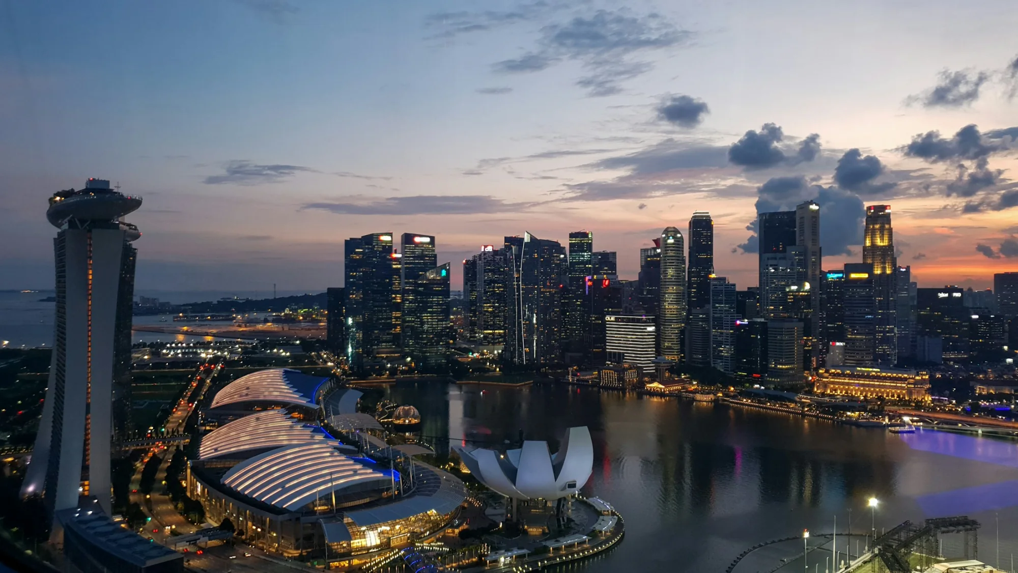 Aircraft and city skyline — flight booking with Oyster Holidays Bangalore